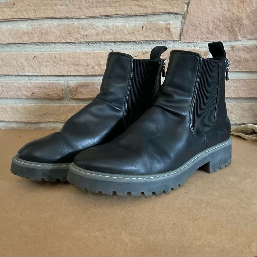 Blowfish Malibu Black Vegan Leather Chelsea Ankle Boots 7.5